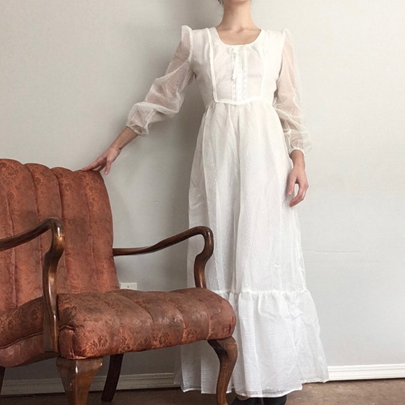 Vintage Dresses & Skirts - Prairie Romance dress
